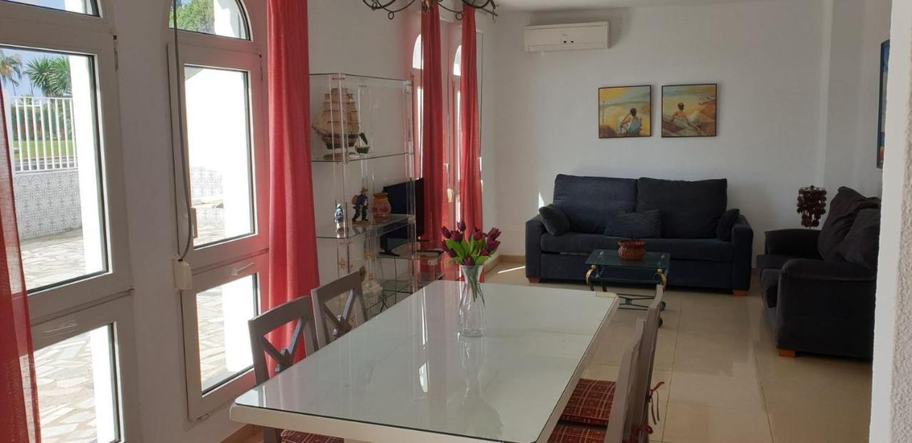 Casa 1ª Linea Paseo Maritimo Torre Del Mar Apartman Kültér fotó